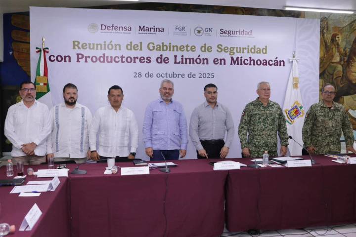 Harfuch y Bedolla encabezan reunión con limoneros en Apatzingán