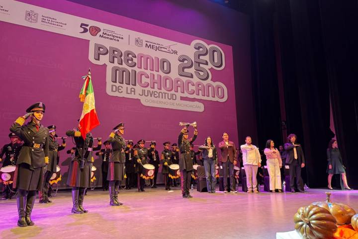 Ijumich reconoce talento y dedicación; entrega Premio Michoacano de la Juventud 2025