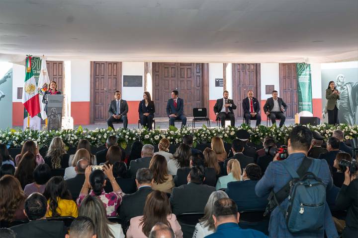 Encabeza ministra de la Suprema Corte de Justicia de la Nación el 211 aniversario de la instalación del Primer Supremo Tribunal de Justicia en Ario de Rosales