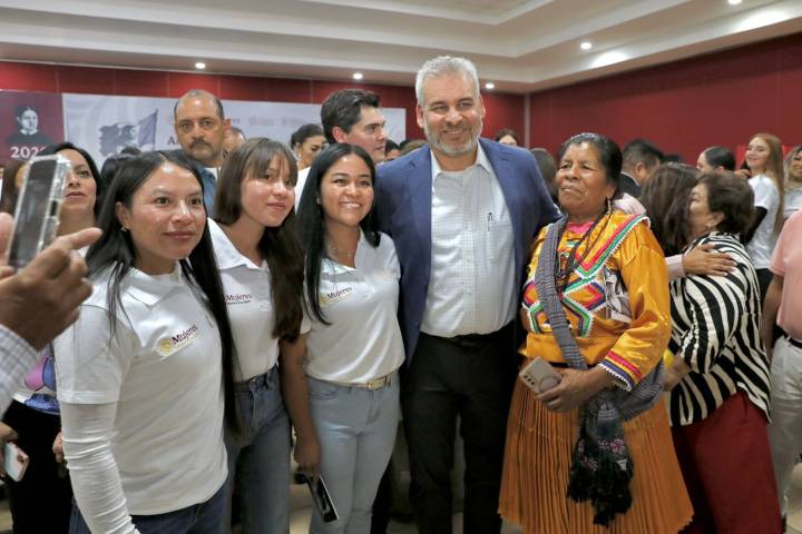 Con 127 Centros LIBRE, Michoacán respalda a 60 mil mujeres contra la violencia: Bedolla
